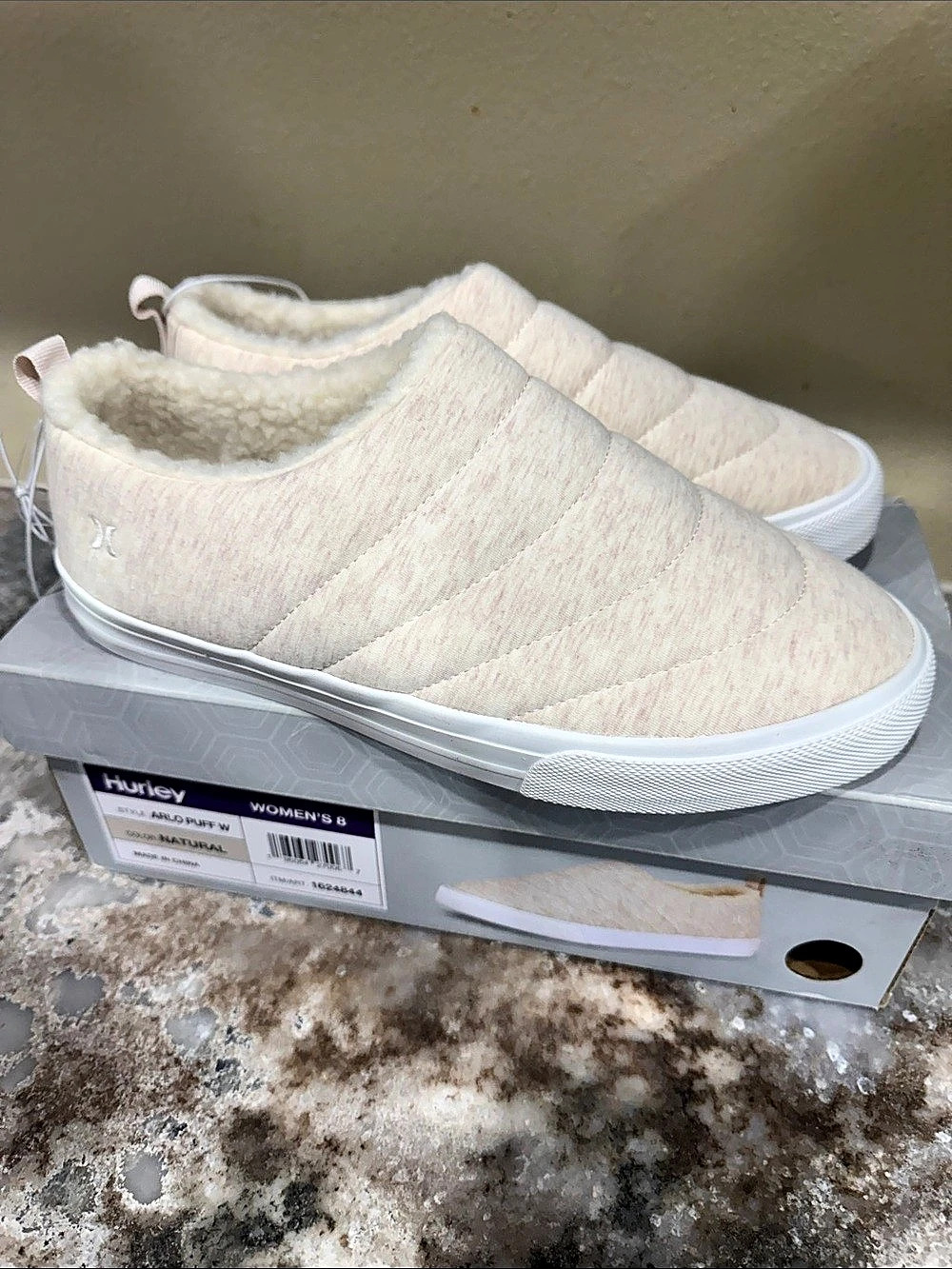 Hurley Arlo Puff W Women's Slip-On Sneakers US 8